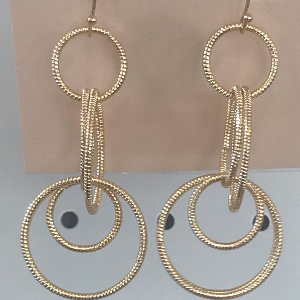 Miriam Haskell Round Earring
